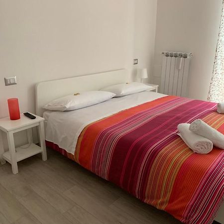 La Porta Di Carmy Apartamento Nápoles Exterior foto